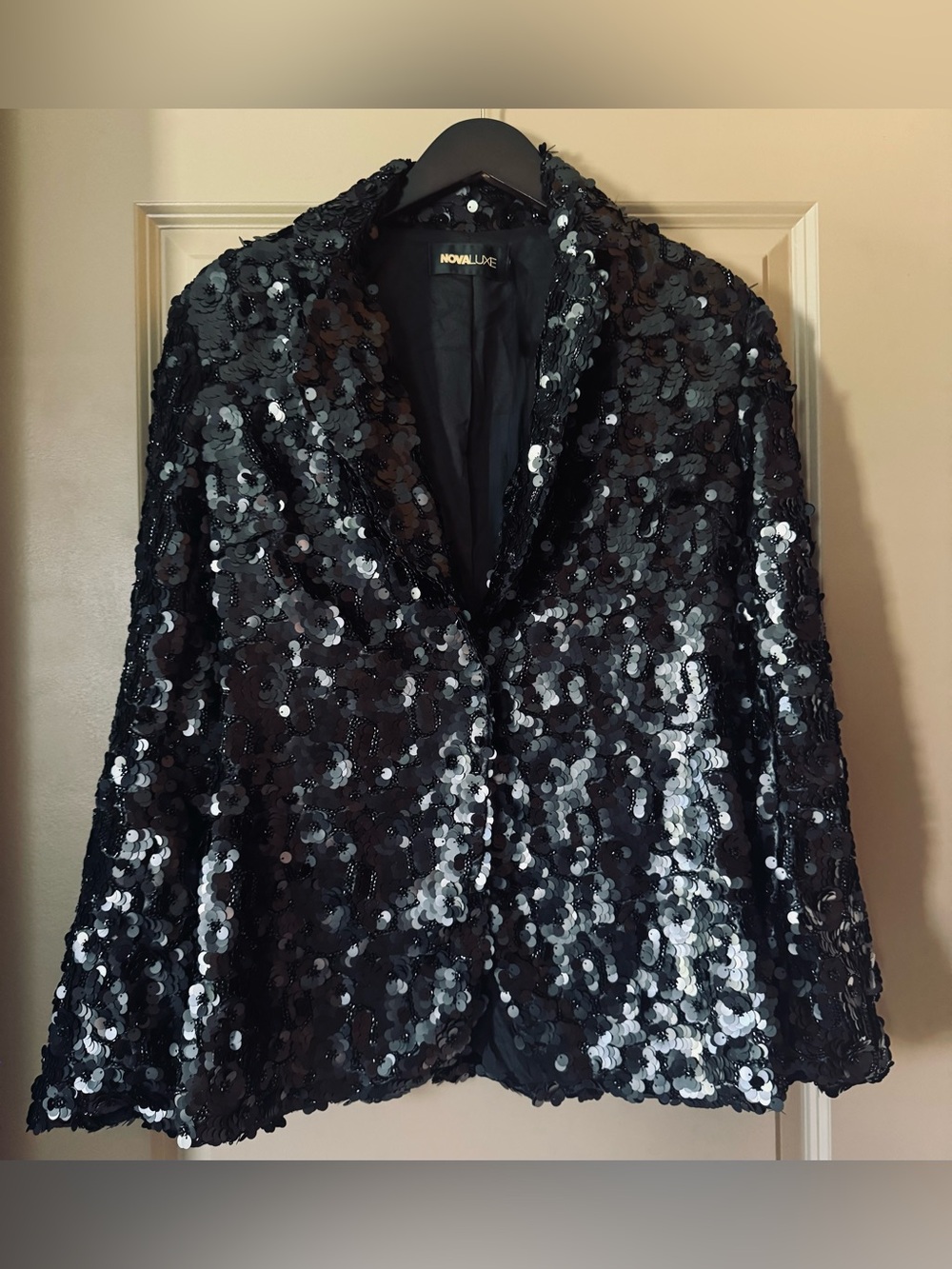 ✨ NOVA LUXE KEEP SHINING SEQUIN BLAZER ✨